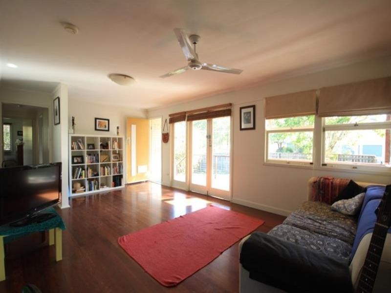 1 Hine Street, Tarragindi QLD 4121