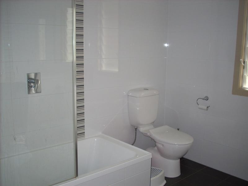 28 Fernvale Road, Tarragindi QLD 4121