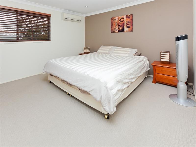 132 Tristania Way, Mount Gravatt East QLD 4122