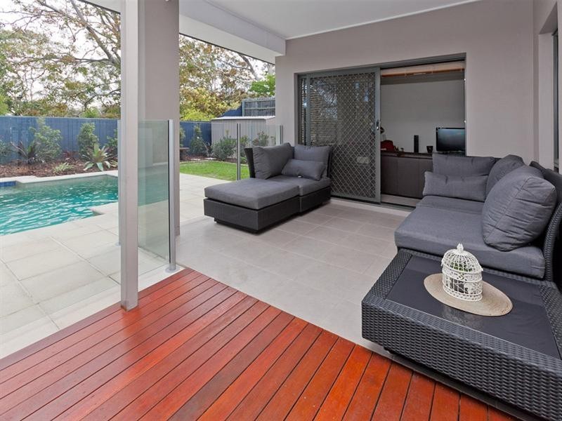 132 Tristania Way, Mount Gravatt East QLD 4122