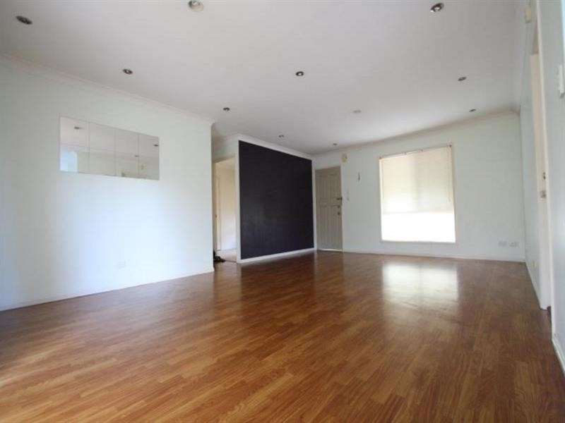 29 Wyncroft Street, Holland Park QLD 4121