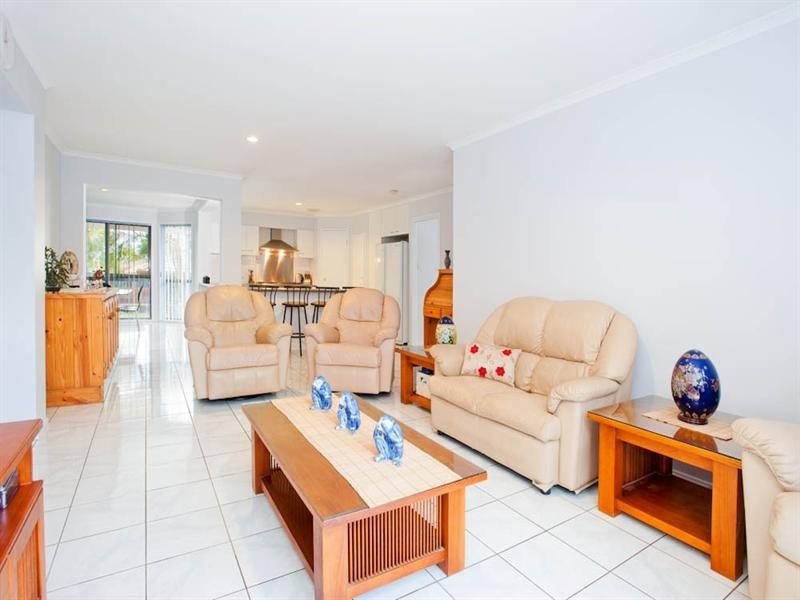 29 Maisie Place, Eight Mile Plains QLD 4113