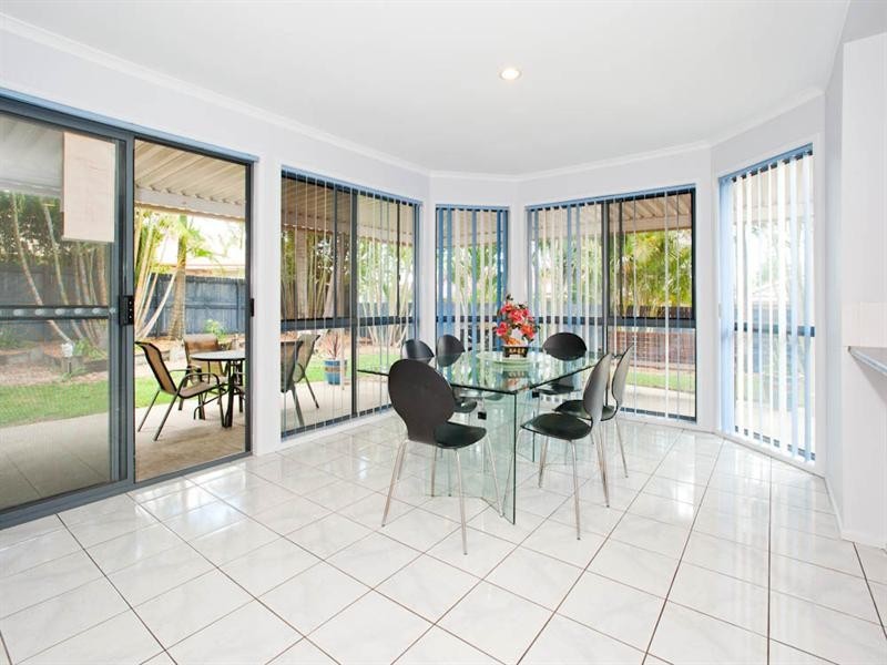 29 Maisie Place, Eight Mile Plains QLD 4113