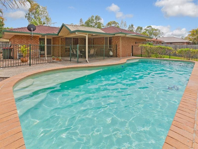 48 Tewantin Way, Forest Lake QLD 4078
