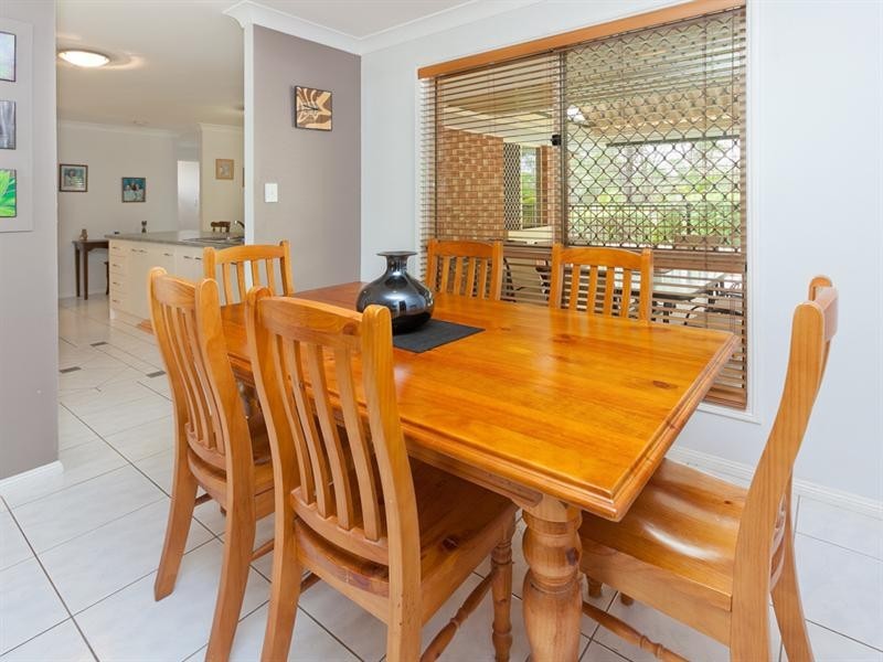 48 Tewantin Way, Forest Lake QLD 4078