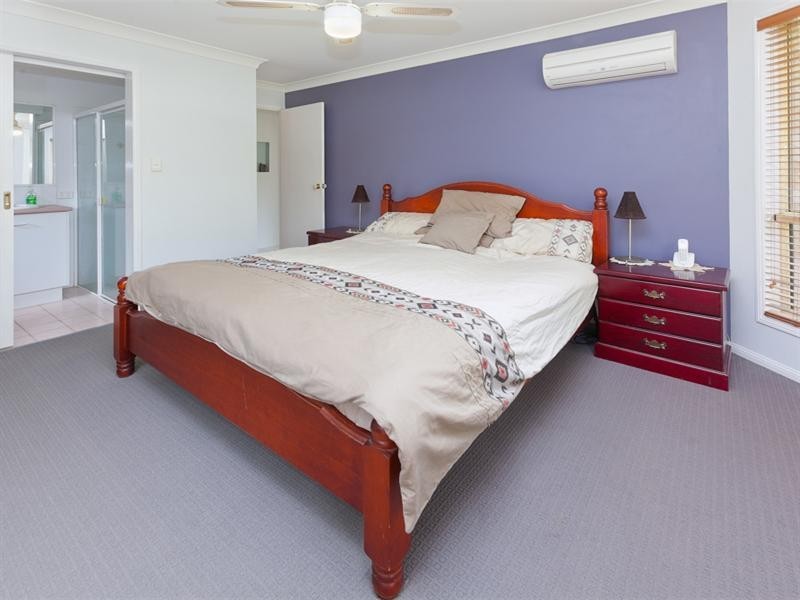 48 Tewantin Way, Forest Lake QLD 4078