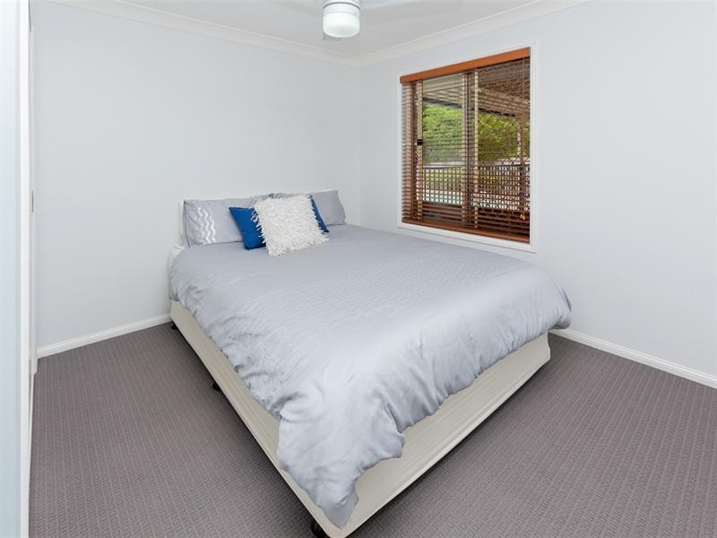 48 Tewantin Way, Forest Lake QLD 4078