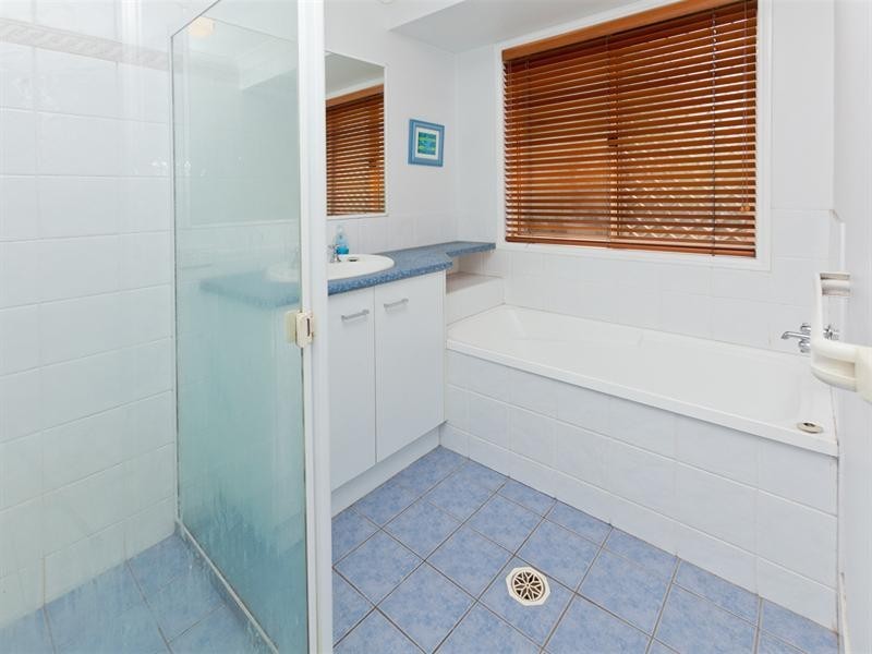 48 Tewantin Way, Forest Lake QLD 4078