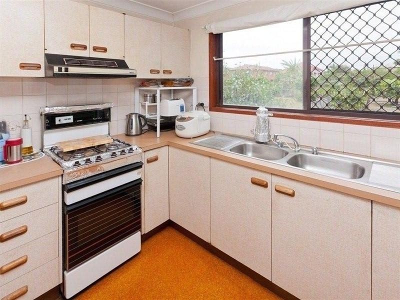 24 Wolseley Street, Woolloongabba QLD 4102