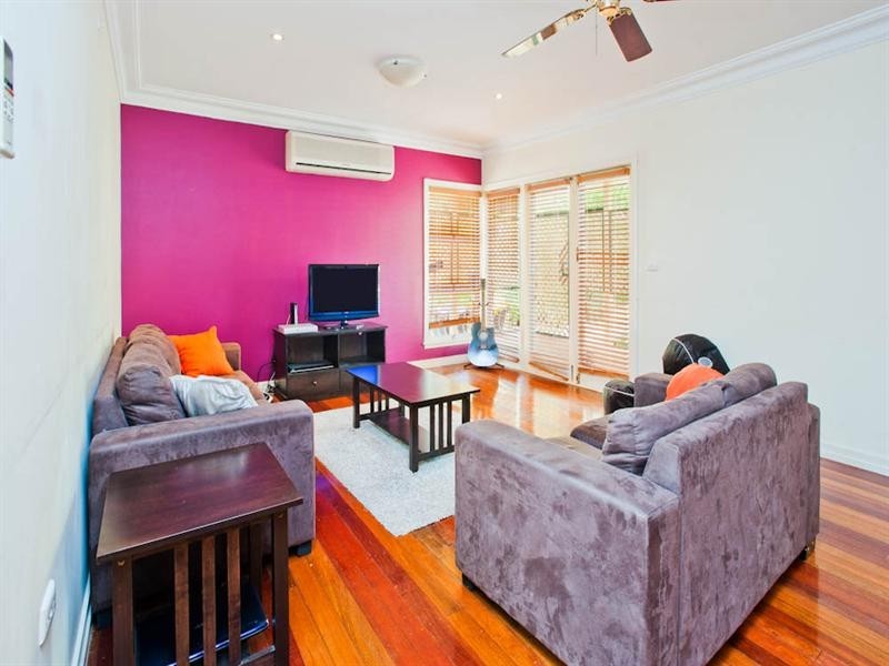 61 Hawkwood Street, Mount Gravatt East QLD 4122