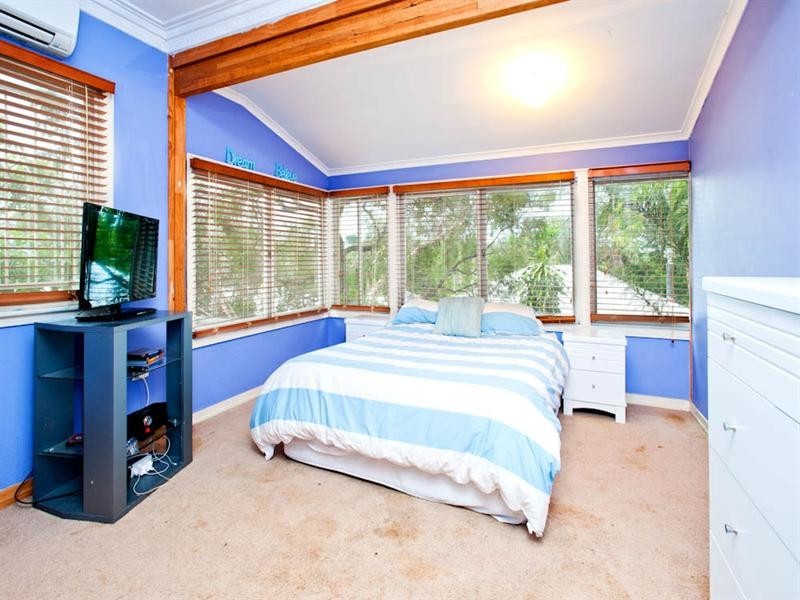 61 Hawkwood Street, Mount Gravatt East QLD 4122