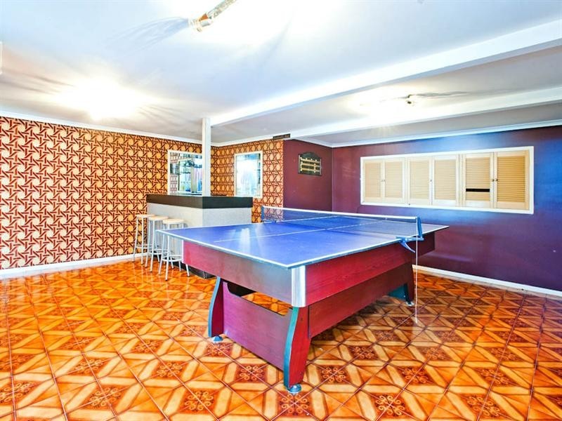 61 Hawkwood Street, Mount Gravatt East QLD 4122