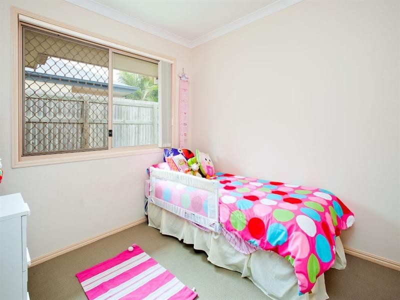 12 Stratus Street, Birkdale QLD 4159