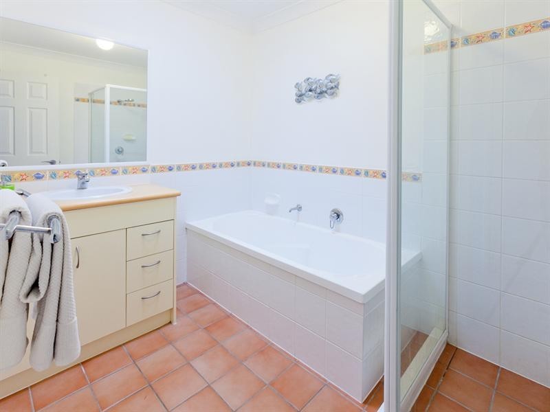 6 Bickle Place, Mount Gravatt East QLD 4122