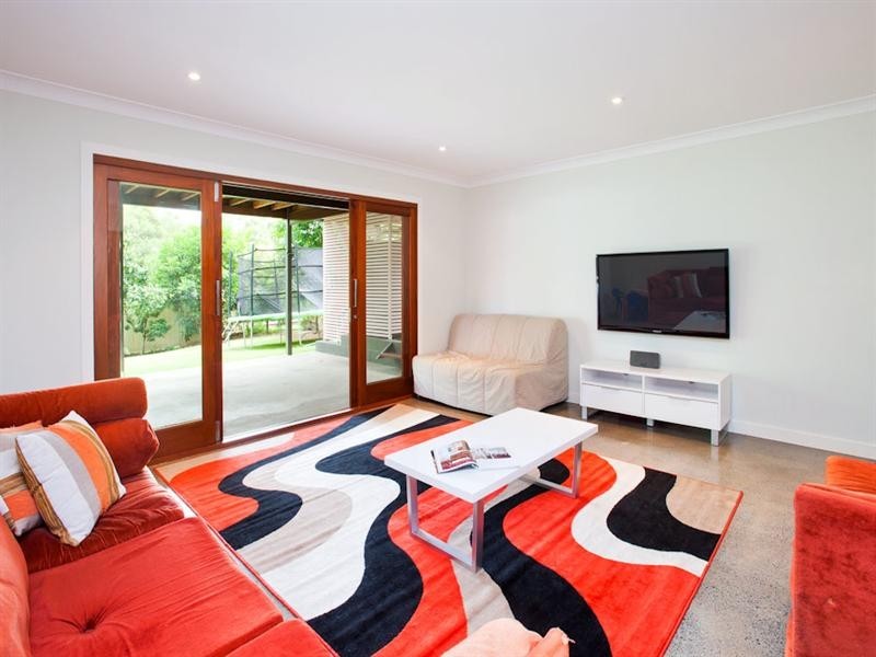 91 Layard Street, Holland Park QLD 4121