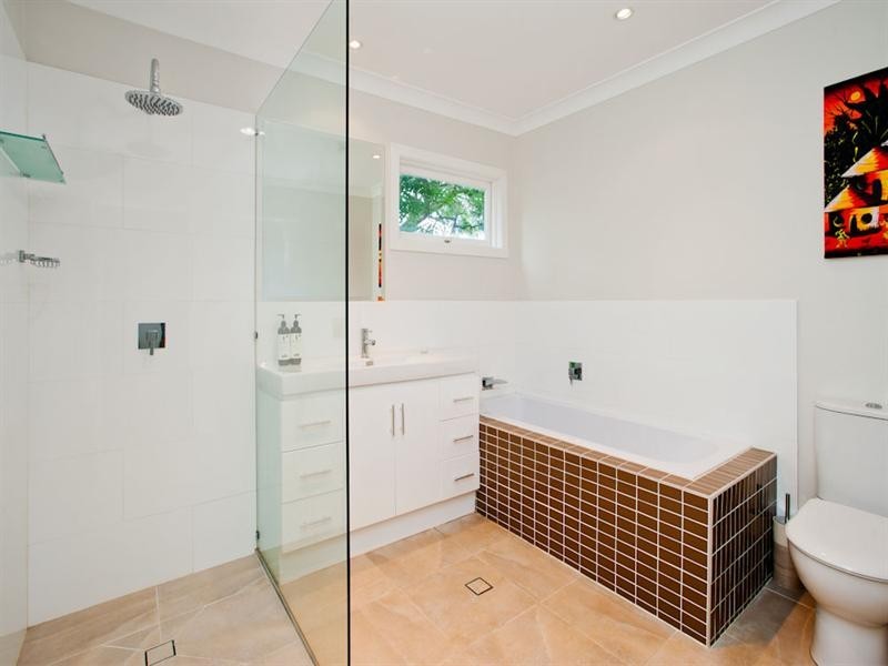 91 Layard Street, Holland Park QLD 4121