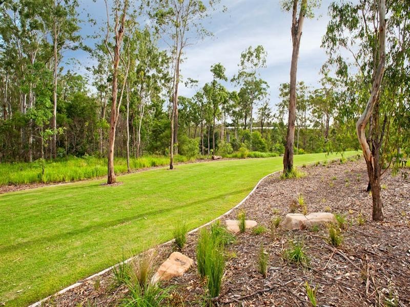 77 Cardena Drive, Augustine Heights QLD 4300