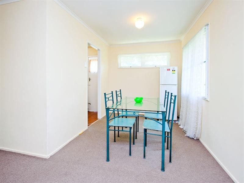 16 Enfield Street, Mount Gravatt East QLD 4122