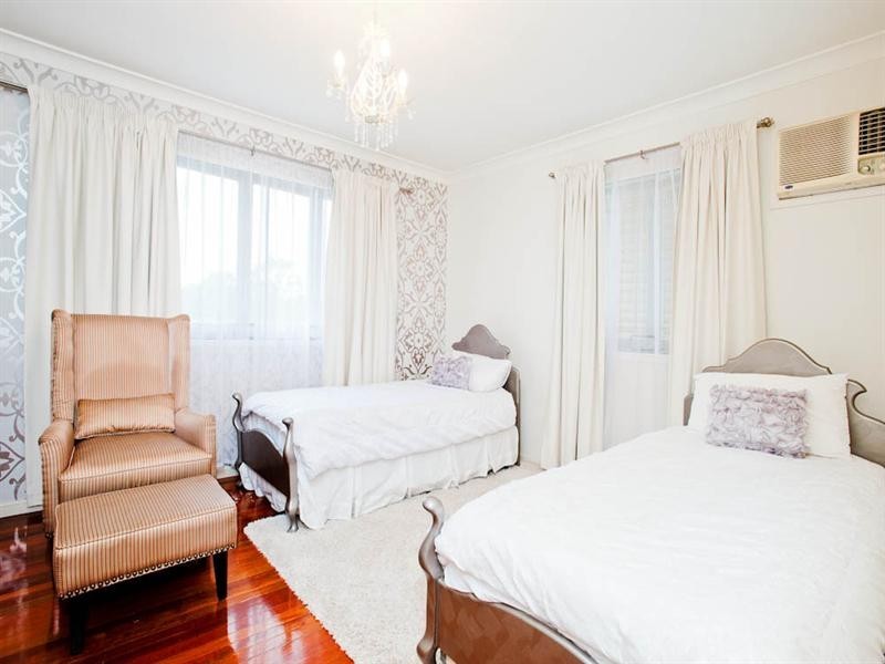 21 Nurran Street, Mount Gravatt East QLD 4122