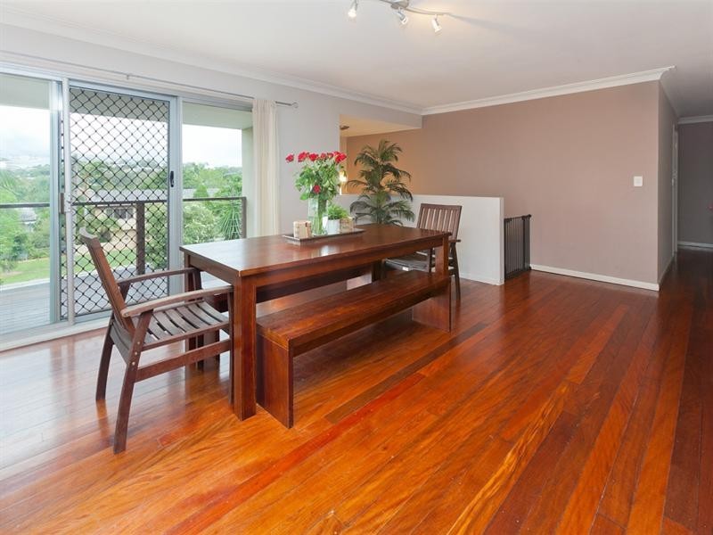 22 Hillcroft Street, Mount Gravatt East QLD 4122