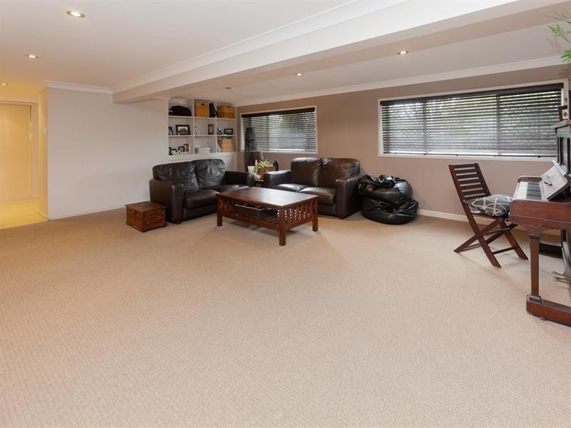 22 Hillcroft Street, Mount Gravatt East QLD 4122