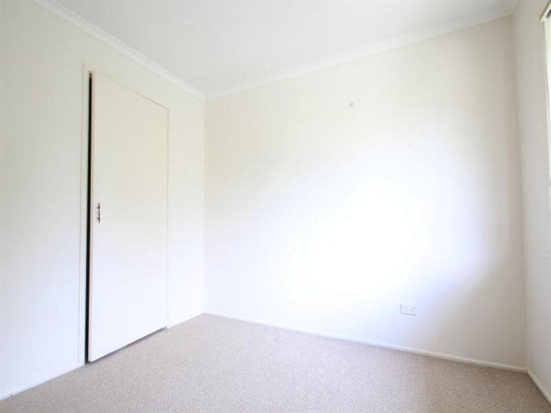 7 Warrington Street, Robertson QLD 4109