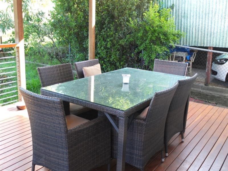 16 Gower Street, Holland Park QLD 4121