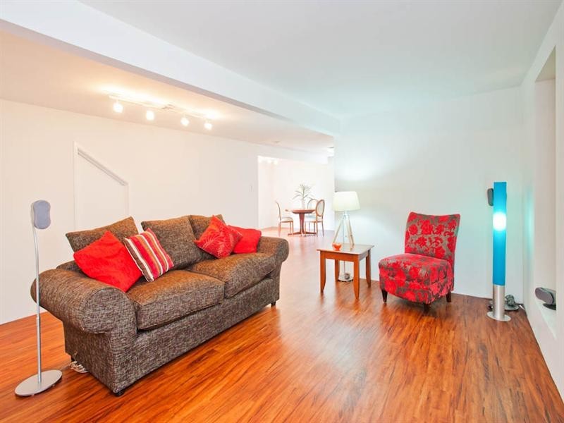 17 Leyland Street, Mount Gravatt East QLD 4122