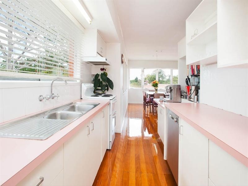 17 Leyland Street, Mount Gravatt East QLD 4122