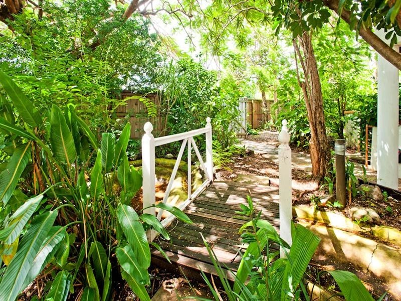 474 Mains Road, Macgregor QLD 4109