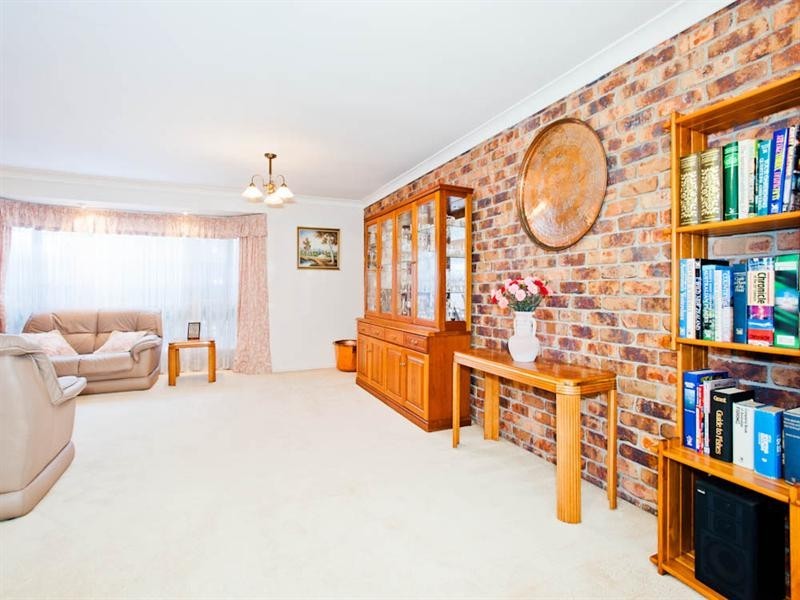 27 Goorari Street, Eight Mile Plains QLD 4113