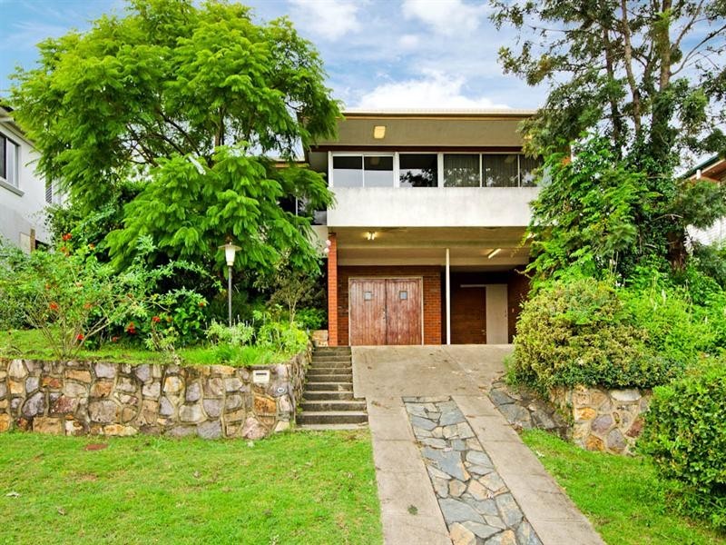 48 Emma Street, Holland Park West QLD 4121