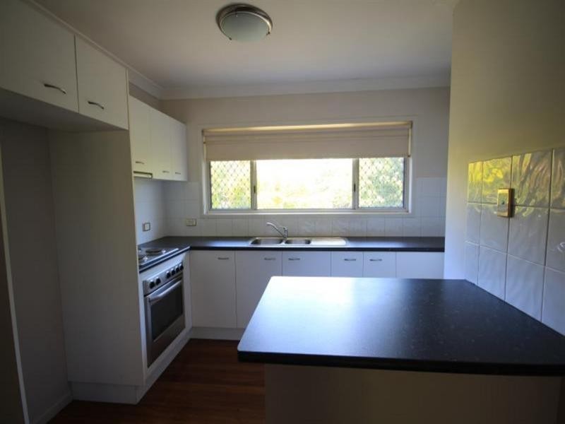 2/65 Peach Street, Greenslopes QLD 4120