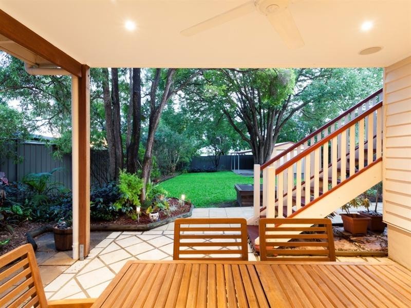 62 Mar Street, Holland Park QLD 4121