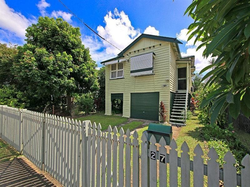 27 Flower Street, Woolloongabba QLD 4102