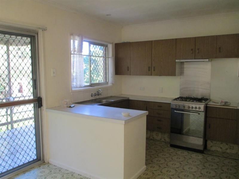 18 Justice Street, Wishart QLD 4122