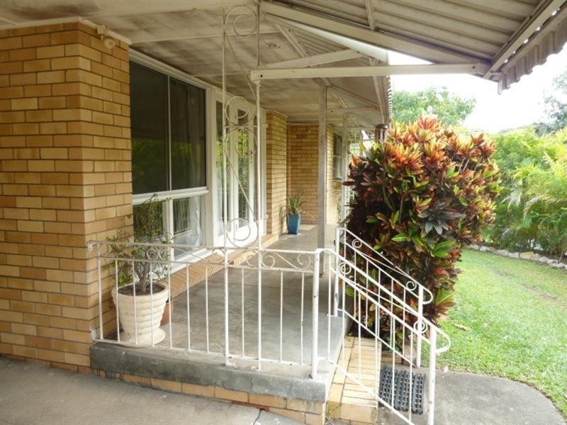 10 Enfield Street, Mount Gravatt East QLD 4122