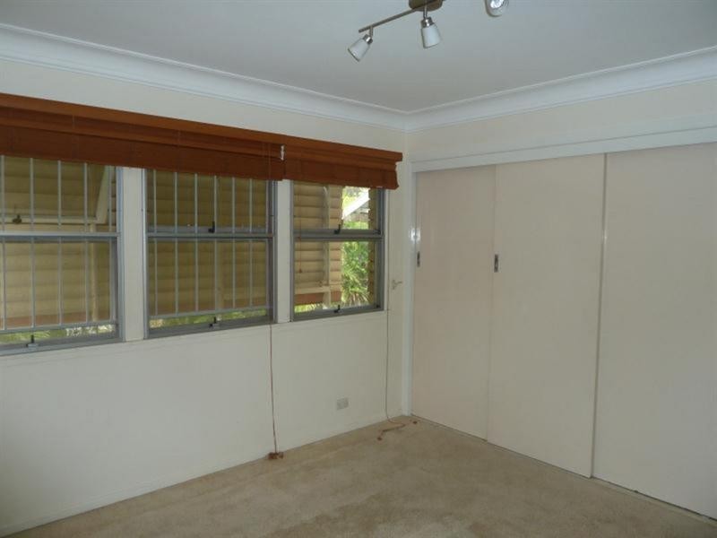 10 Enfield Street, Mount Gravatt East QLD 4122