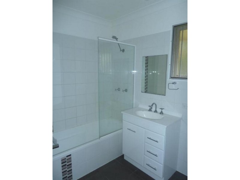 10 Enfield Street, Mount Gravatt East QLD 4122