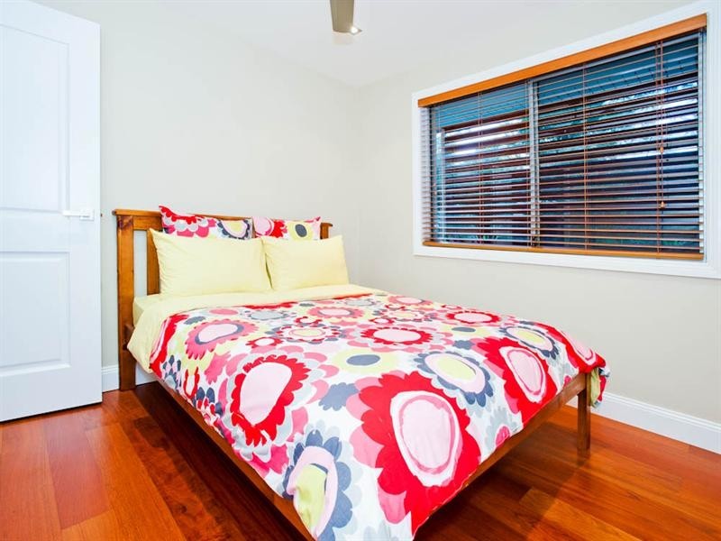 15 Stonyfell Court, Holland Park QLD 4121