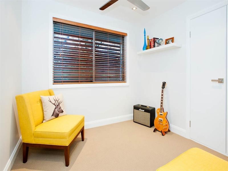 15 Stonyfell Court, Holland Park QLD 4121