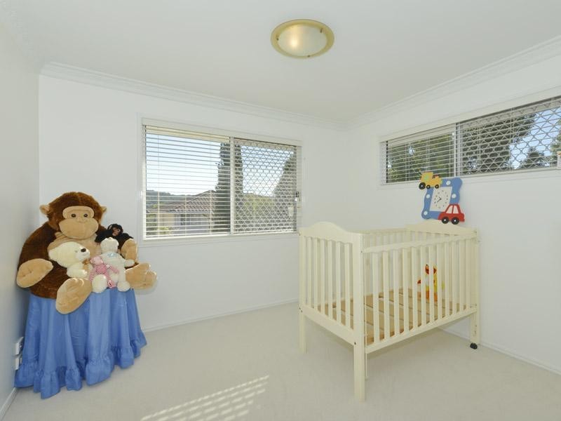 137 Cribb Road, Carindale QLD 4152