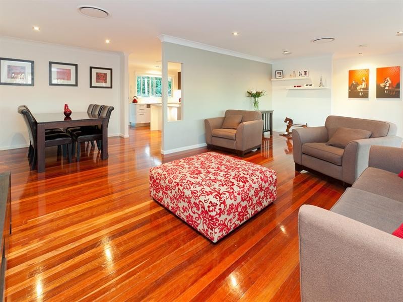 11 Bakewell Street, Mount Gravatt East QLD 4122