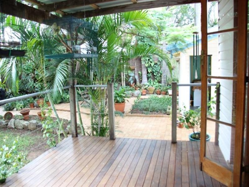 30 Balcha Street, Holland Park QLD 4121