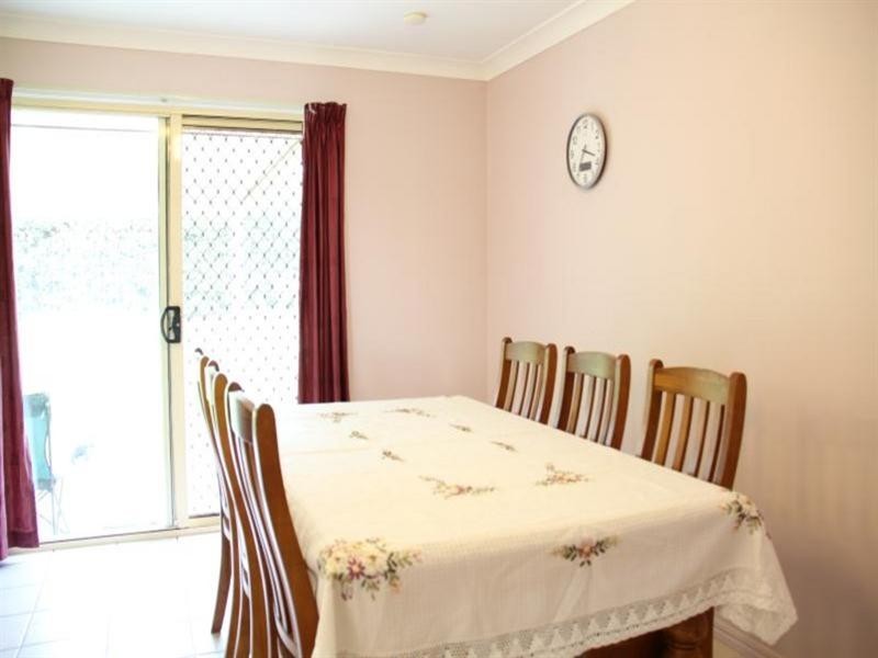 5 Maisie Place, Eight Mile Plains QLD 4113