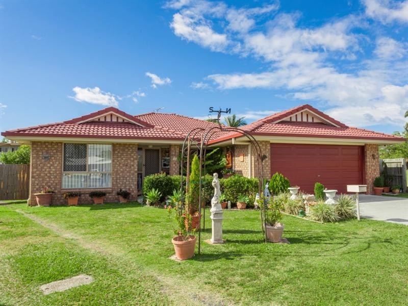 12 Greenshank Court, Deception Bay QLD 4508