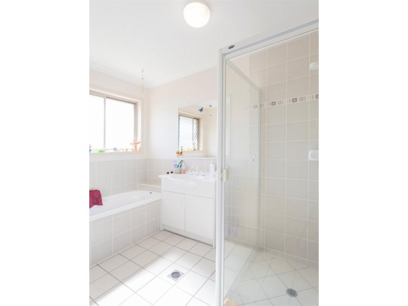 12 Greenshank Court, Deception Bay QLD 4508