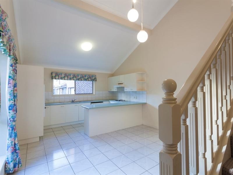 1/106 Mackay Street, Coorparoo QLD 4151