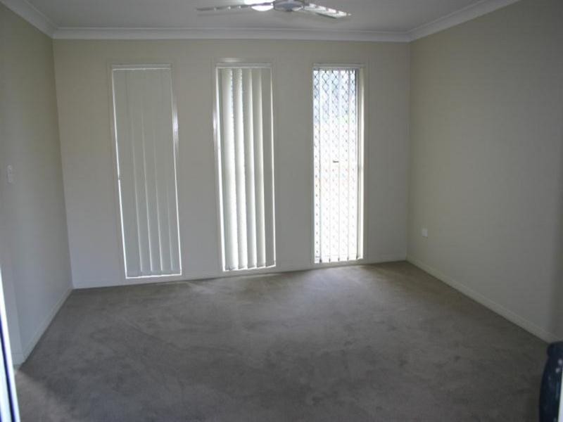12 Burns Circuit, Augustine Heights QLD 4300