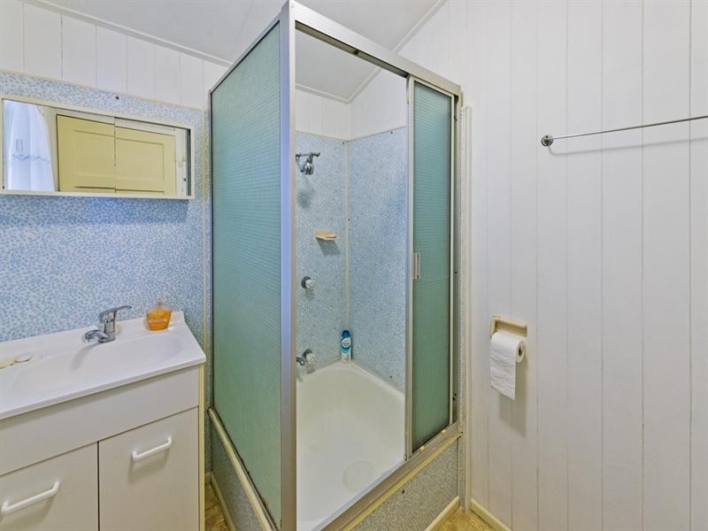 768 Logan Road, Holland Park West QLD 4121